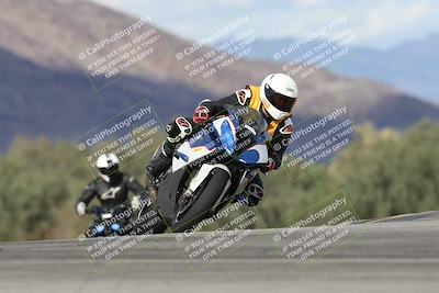 media/Nov-16-2025-Race Pace (Sun) [[8c5fa54630]]/Non Verified Riders (1st 20 Minutes)/7-Turn 9 Entry (210pm)/